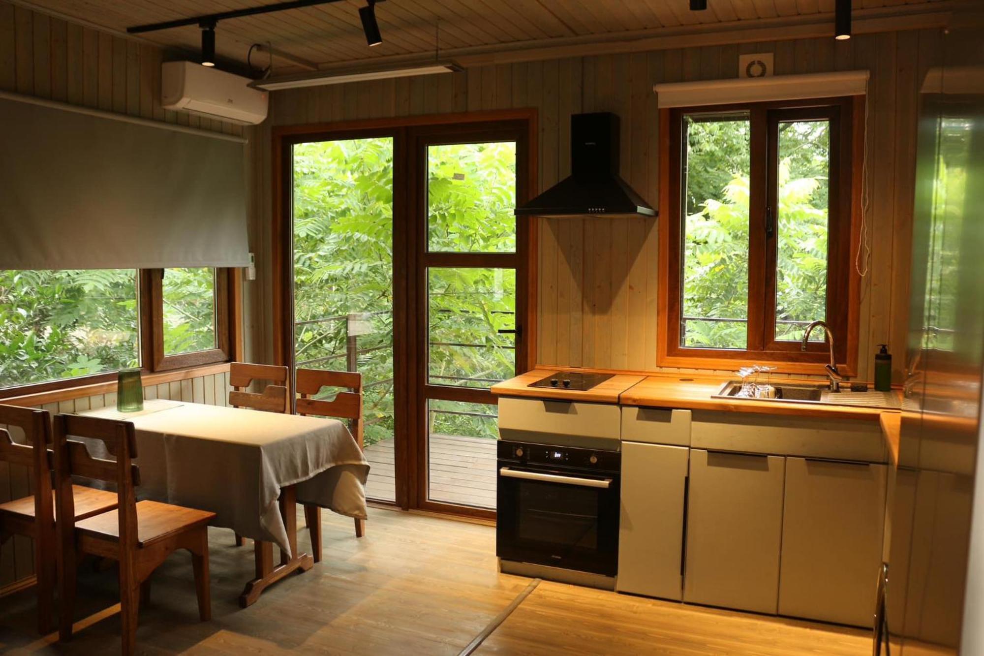 Modular House Green Zyland Y Batumi Ngoại thất bức ảnh